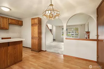 16711 6th Avenue SE, Bothell, WA 98012 - Photo 7