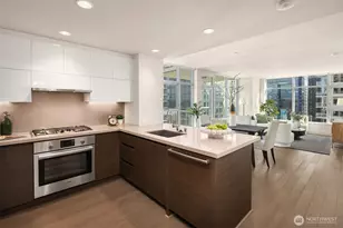 583 Battery St, Seattle, WA 98121 - Photo 3