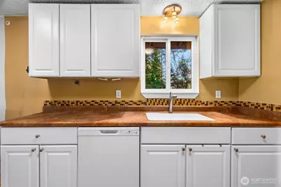 7812 Greenridge Street SW, Olympia, WA 98512 - Photo 11