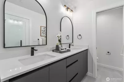 3118 Queen Anne Avenue N, Seattle, WA 98119 - Photo 7