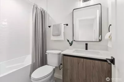 3118 Queen Anne Avenue N, Seattle, WA 98119 - Photo 19