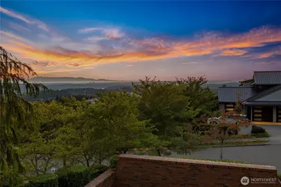 3169 NE Harrison Street, Issaquah, WA 98029 - Photo 3