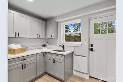 15544 30th Avenue NE, Shoreline, WA 98155 - Photo 23