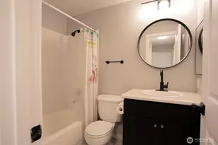 14002 NE 181st Pl, Woodinville, WA 98072 - Photo 9