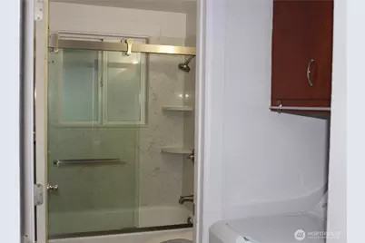 10415 Wilkeson Street S, Tacoma, WA 98444 - Photo 17