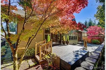 12115 Big Leaf Way NE, Redmond, WA 98053 - Photo 37