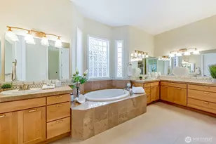 12115 Big Leaf Way NE, Redmond, WA 98053 - Photo 19