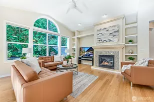 12115 Big Leaf Way NE, Redmond, WA 98053 - Photo 9