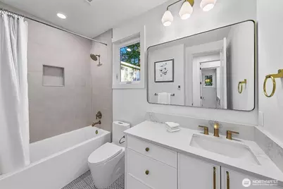 7317 128th Avenue NE, Kirkland, WA 98033 - Photo 13