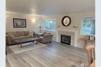 250 NW Dogwood Street #C201, Issaquah, WA 98027 - Photo 23