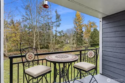 250 NW Dogwood Street #C201, Issaquah, WA 98027 - Photo 9