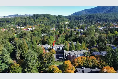 250 NW Dogwood Street #C201, Issaquah, WA 98027 - Photo 27