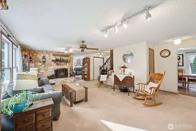 5318 W Tapps Drive E, Lake Tapps, WA 98391 - Photo 7