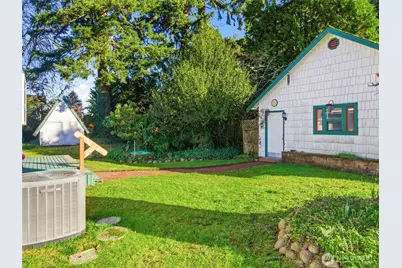 425 Central Avenue E, Tenino, WA 98589 - Photo 23