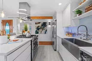 15612 38th Ave NE, Lake Forest Park, WA 98155 - Photo 7