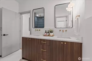 4104 49th Ave SW, Seattle, WA 98116 - Photo 11