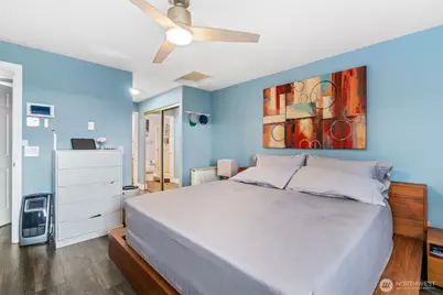 15325 Sunwood Boulevard #B304, Tukwila, WA 98188 - Photo 13