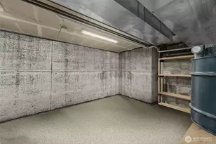 6773 SE Cougar Mountain Way, Bellevue, WA 98006 - Photo 19