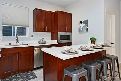 364 Field Place NE, Renton, WA 98059 - Photo 9