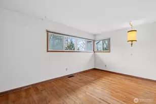 919 Cascade Dr, Longview, WA 98632 - Photo 15