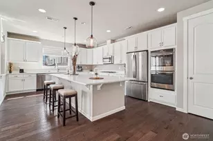 314 181st St SE, Bothell, WA 98012 - Photo 9