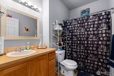 8943 Gravelly Lake Drive SW #2, Lakewood, WA 98499 - Photo 17