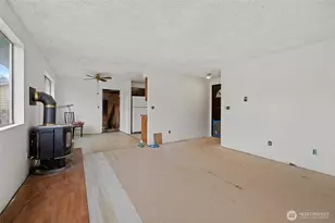 1006 Fidalgo St, Sedro Woolley, WA 98284 - Photo 7