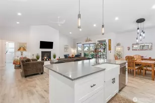 1725 Aaron Dr, Lynden, WA 98264 - Photo 15