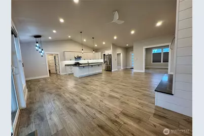 1725 Aaron Drive, Lynden, WA 98264 - Photo 5