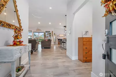 1725 Aaron Drive, Lynden, WA 98264 - Photo 9