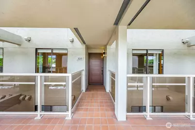 9727 NE Juanita Drive #308, Kirkland, WA 98034 - Photo 35