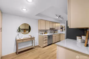 9727 NE Juanita Dr, Kirkland, WA 98034 - Photo 21