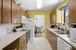 508 W 5th St, Cle Elum, WA 98922 - Photo 9