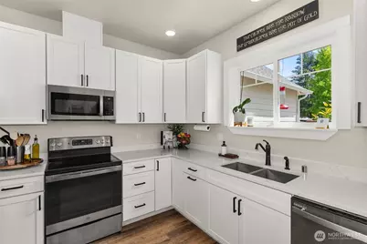 119 Redwood Lane, Onalaska, WA 98570 - Photo 15