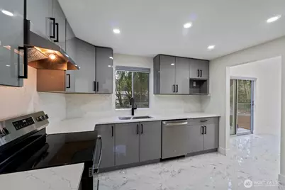 10518 165th Place NE, Redmond, WA 98052 - Photo 7