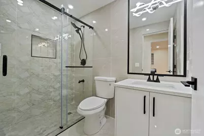 10518 165th Place NE, Redmond, WA 98052 - Photo 17