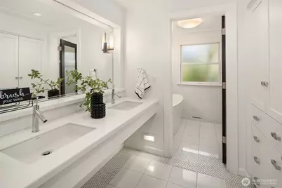 7 Lewis Lane, Mercer Island, WA 98040 - Photo 25