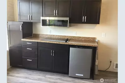 2808 Hoyt Avenue #302, Everett, WA 98201 - Photo 3