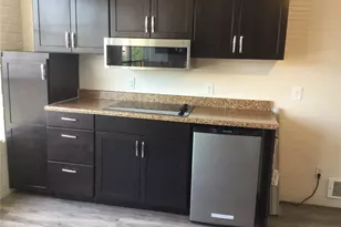 2808 Hoyt Ave, Everett, WA 98201 - Photo 3