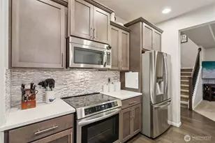 18533 115th Pl SE, Renton, WA 98055 - Photo 9