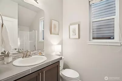 18533 115th Place SE, Renton, WA 98055 - Photo 15