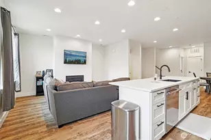 18300 121st Pl SE, Renton, WA 98058 - Photo 3