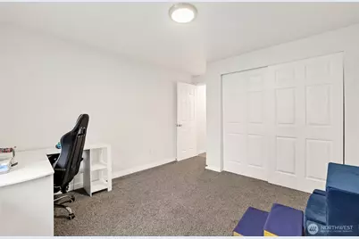 3933 Woodlawn Drive SE, Olympia, WA 98501 - Photo 9