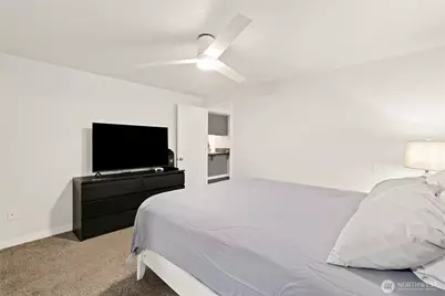 3933 Woodlawn Drive SE, Olympia, WA 98501 - Photo 13