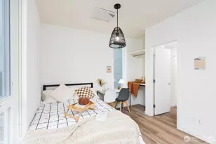 4746 20th Ave NE, Seattle, WA 98105 - Photo 3