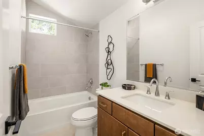 13426 (Hs 2) NE 112th Place, Redmond, WA 98052 - Photo 19