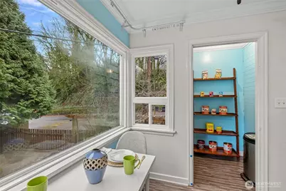 9222 3rd Avenue SW, Seattle, WA 98106 - Photo 11