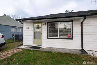 1315 118th Street S, Tacoma, WA 98444 - Photo 1