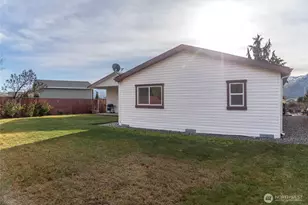 935 Sunrise Dr, Manson, WA 98831 - Photo 21