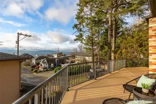5305 SW Shore Pl, Seattle, WA 98136 - Photo 35